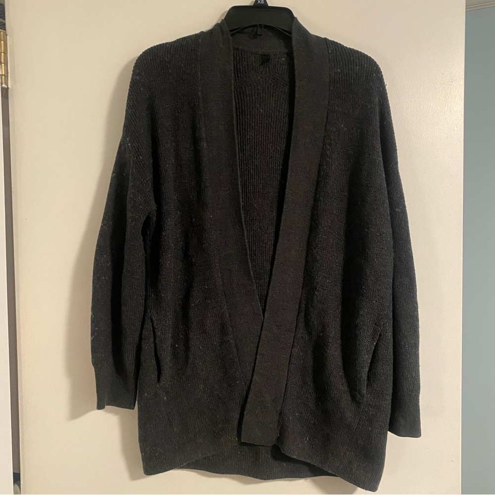 Lululemon Merino Wool Blend Gray Cardigan Open Front Pockets Preppy Cozy Soft M